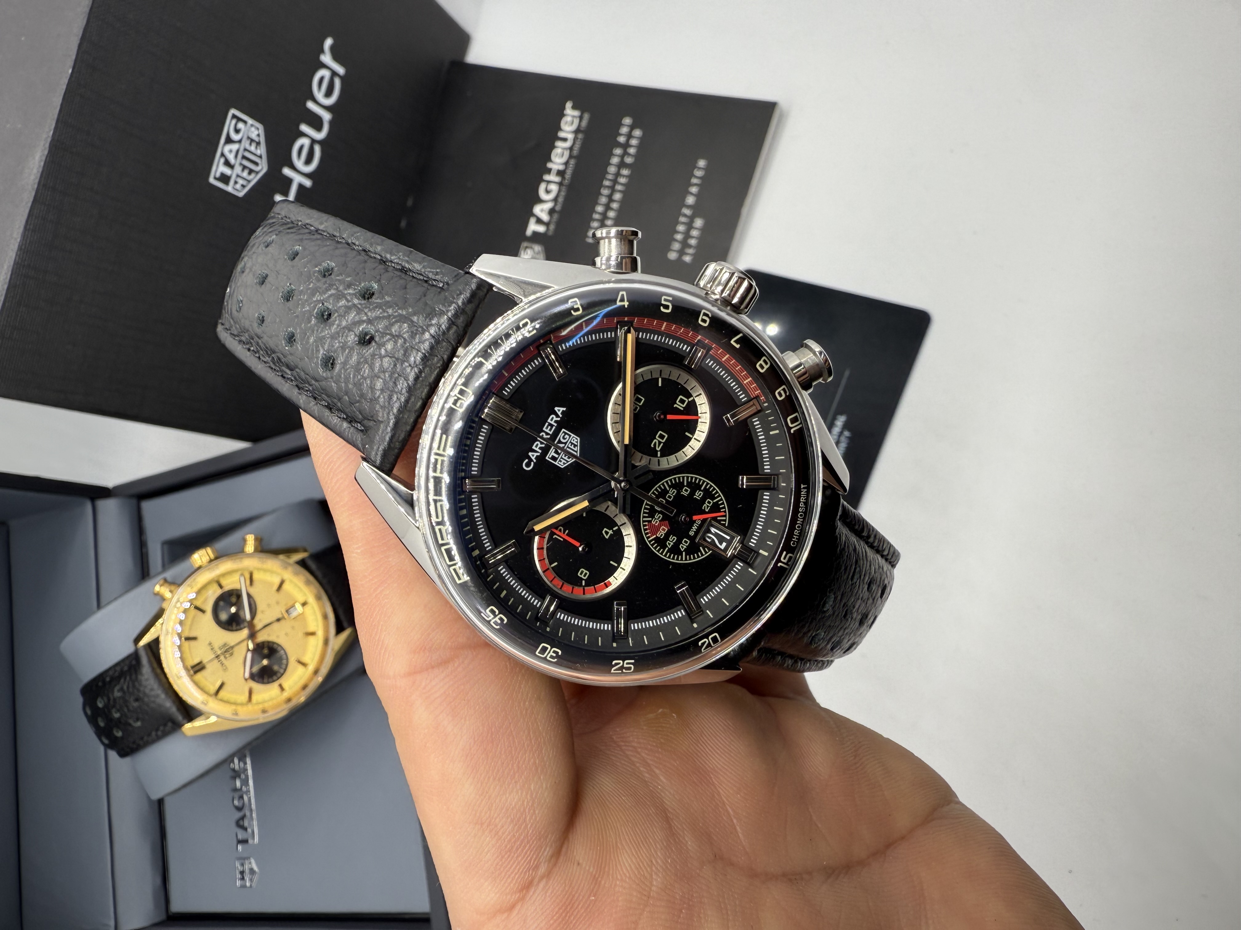 Tag Heuer Carrera Chronograph PORSCHE Dial Preto e vermelho Couro