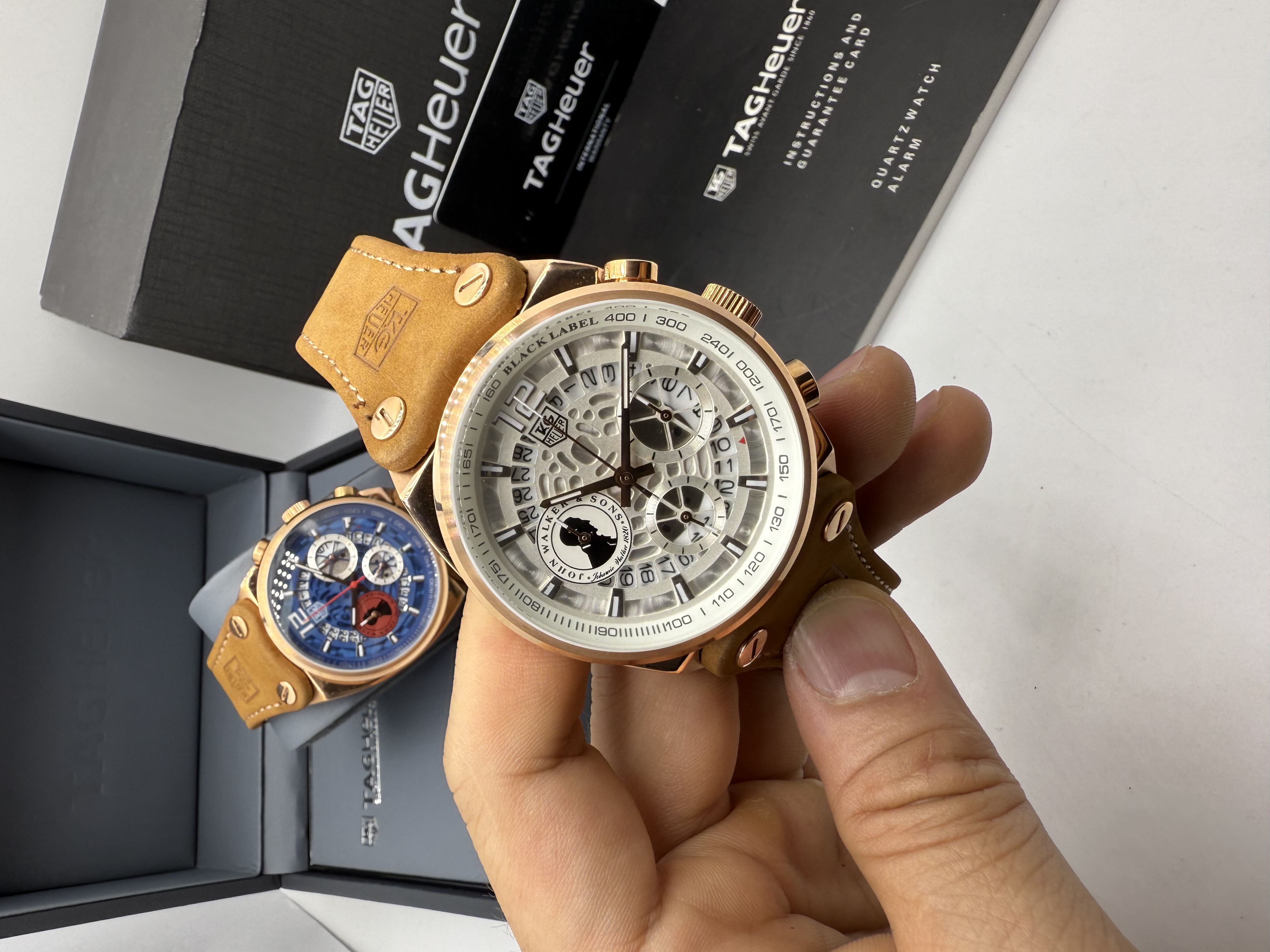 Tag Heuer JHON WALKER Rosê Dial Branco Couro Nobuck