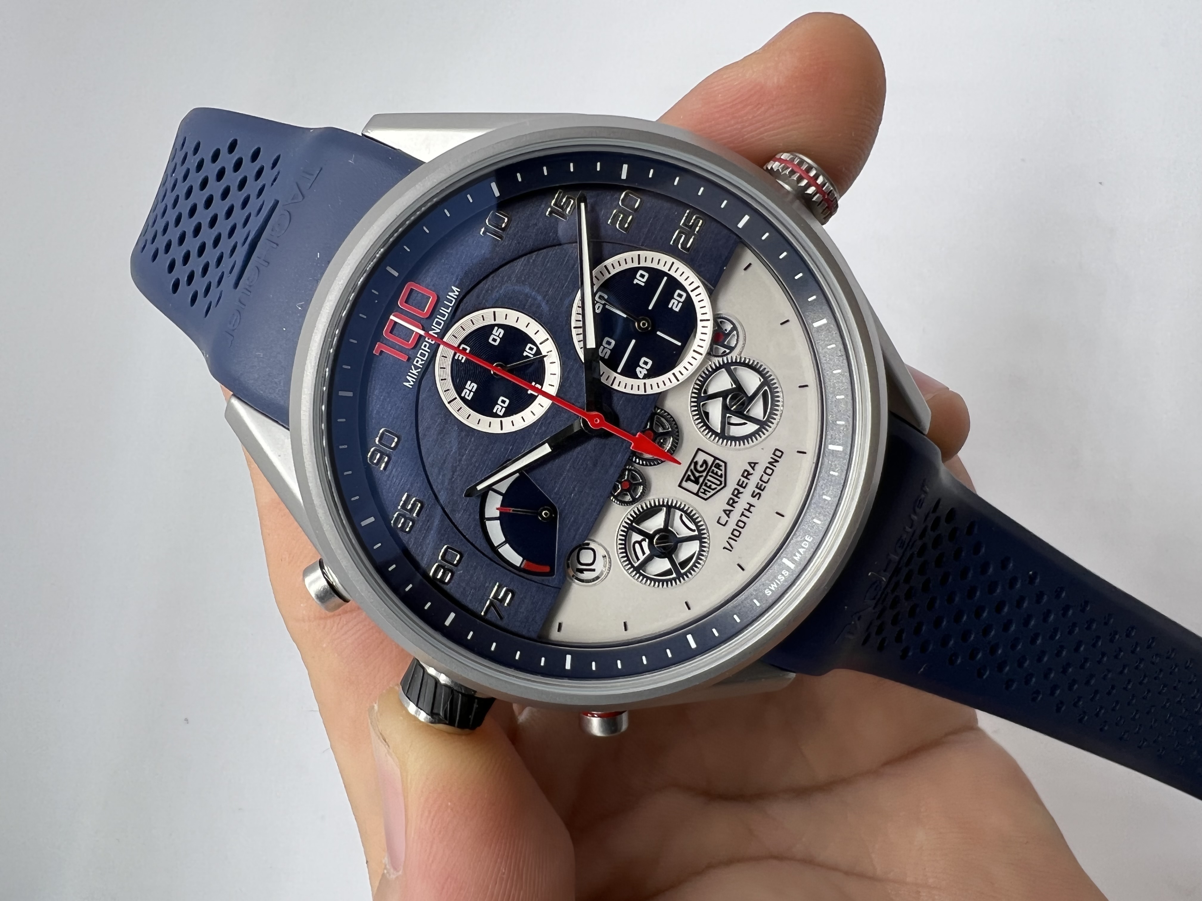 Tag Heuer MIKROPENDULUM Azul