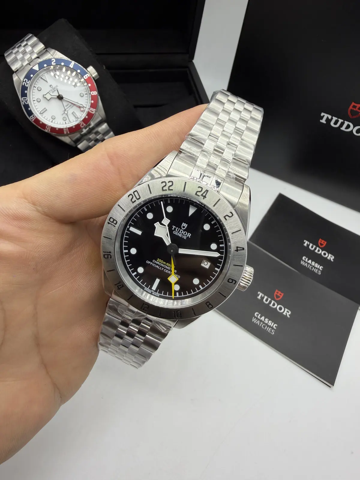 Tudor Black Bay PRO Dial branco