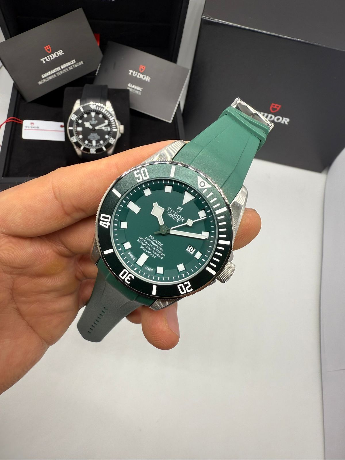 Tudor Linha Clone 004