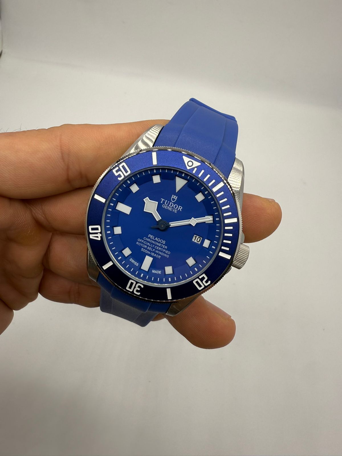 Tudor Linha Clone 012