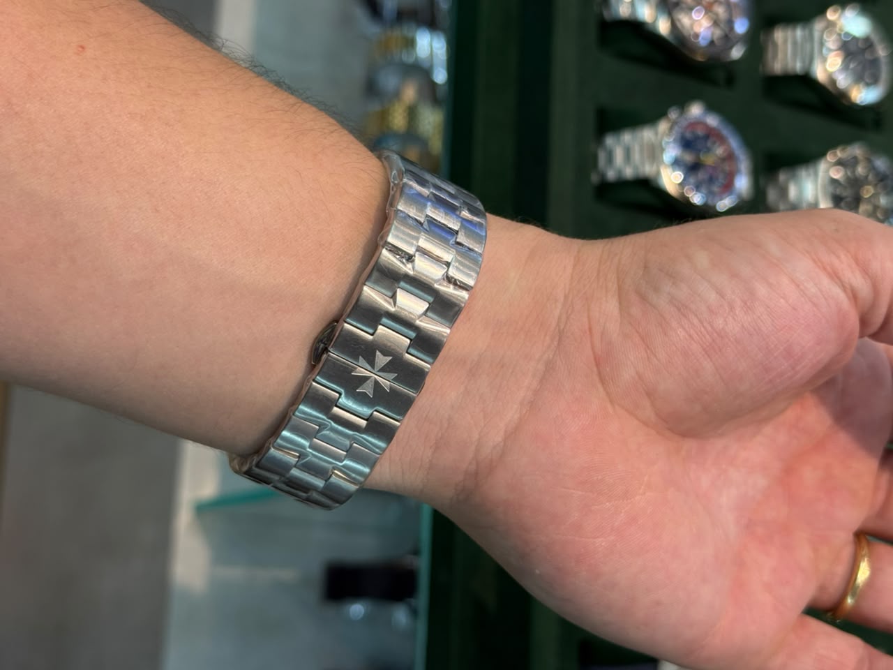 Valcheron Constantin Overseas Chronograph aço